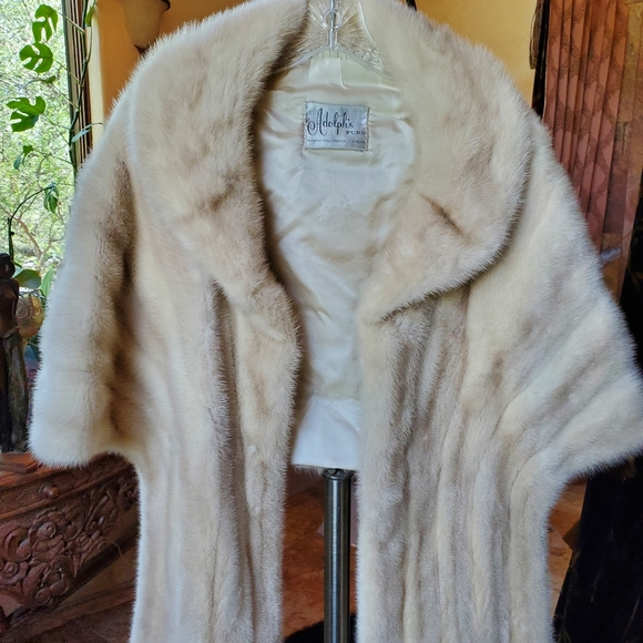 ADOLPH'S NORTH HOLLYWOOD LIGHT MINK FUR STOLE - Picture 1 of 11